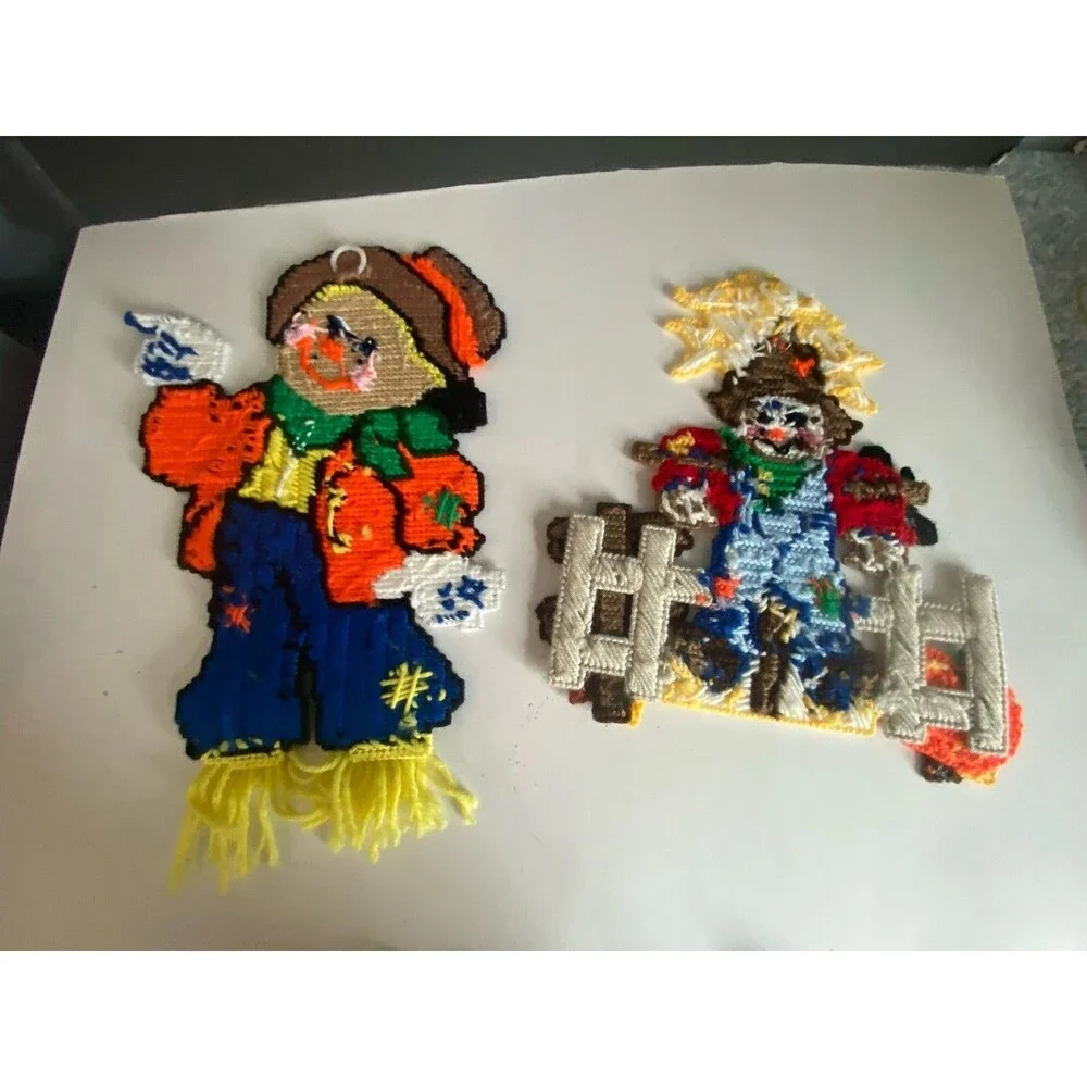 2 VTG  Fall Halloween  Thanksgiving Scarecrow Pumpkin Needlepoint Plastic Canvas